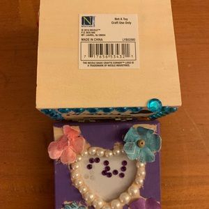 Free item: craft box